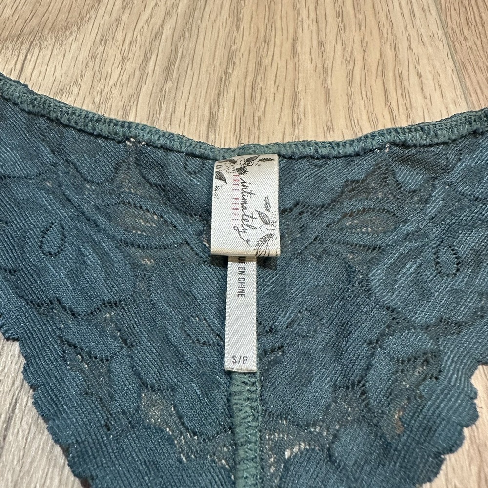 Free People Galloon Lace Racerback Bra Green Bralette Size‎ S Small Boho - Picture 5 of 7